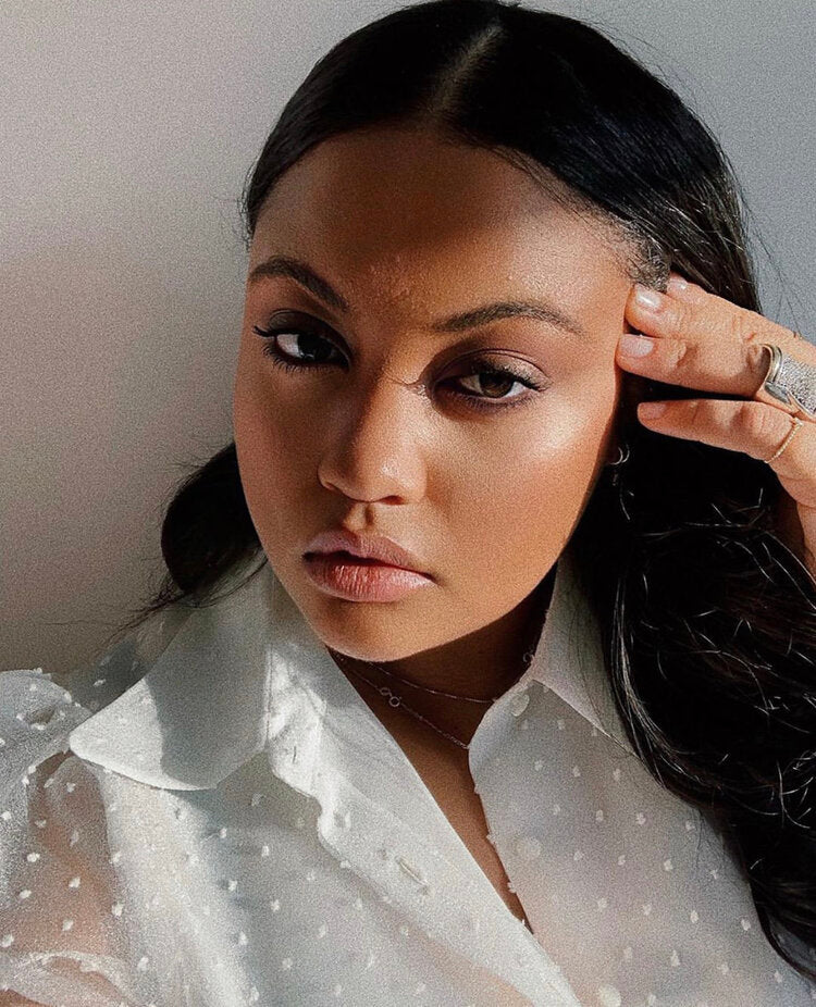 KLARSKIN x  NAIMA BREMER