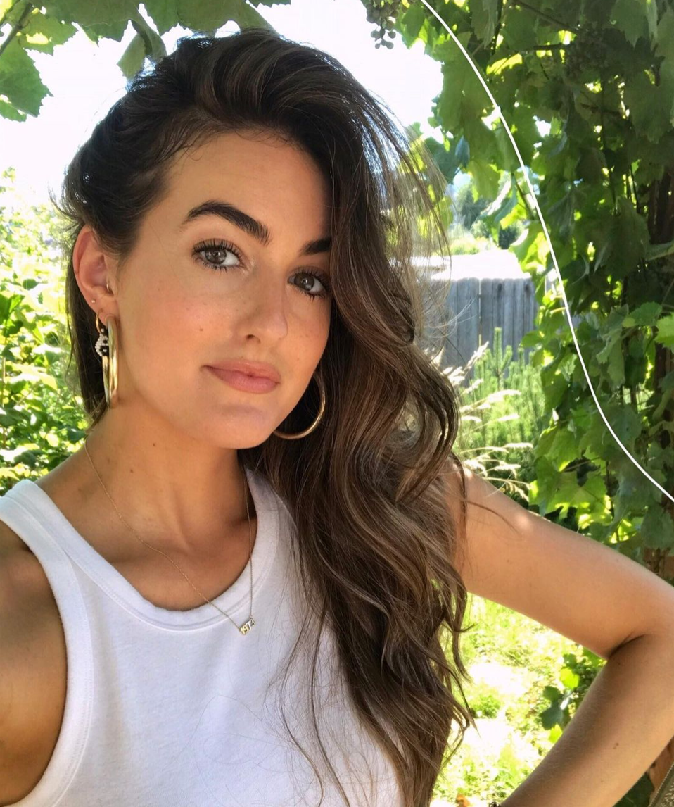 SARA ROSE DONAHUE FEATURE